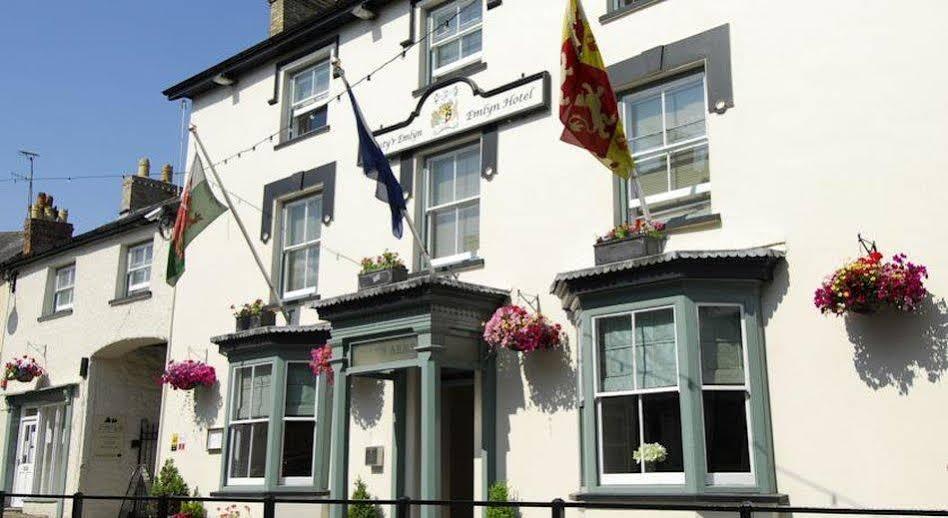 Gwesty'R Emlyn Hotel ニューカッスル・エムリン エクステリア 写真