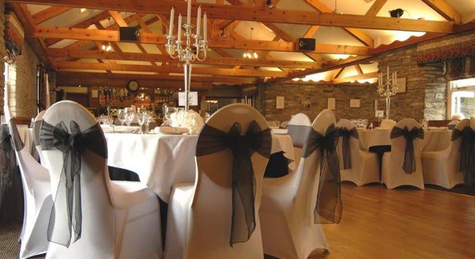 Gwesty'R Emlyn Hotel ニューカッスル・エムリン エクステリア 写真