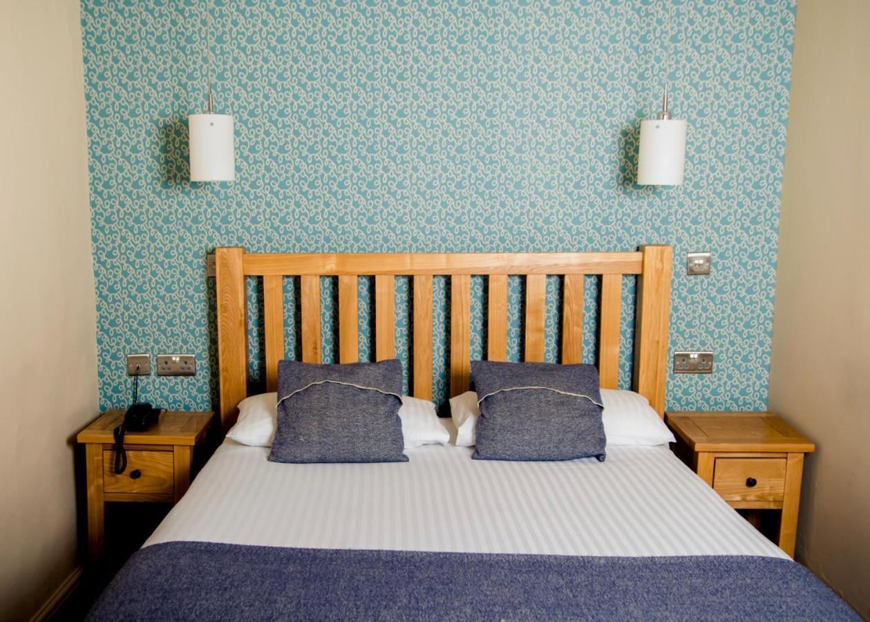 Gwesty'R Emlyn Hotel ニューカッスル・エムリン エクステリア 写真