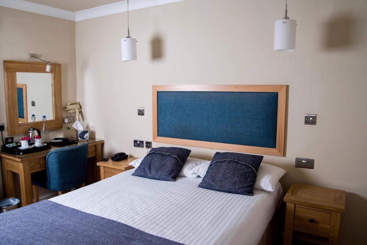 Gwesty'R Emlyn Hotel ニューカッスル・エムリン エクステリア 写真